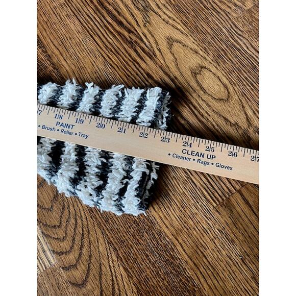 Free People Downy Pullover Shag Sweater Womens S Gray Cream Striped Bell Sleeve - Picture 4 of 6